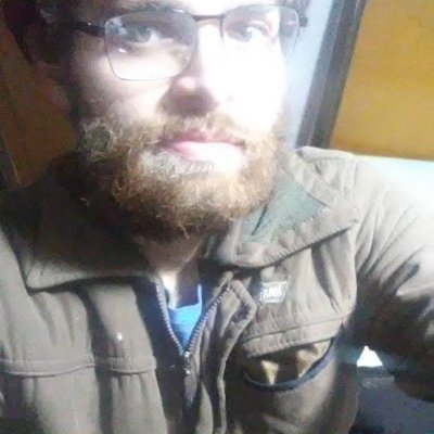 Engenheiro Florestal, programador freelance, escritor, músico, e às vezes,