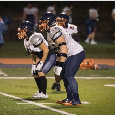 #51 Wheaton Football/ assistant strength coach @ Yorkville💪🏈
Slave of Christ, Jesus is our ransom (Mark 10:45)
Prepared to die, NO REGRETS