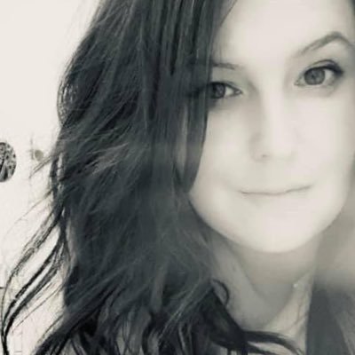 peas_no's profile picture. Mum, small business owner at @thepompomlady , lover of all things local. Inventor of book sorting by colour (2019)