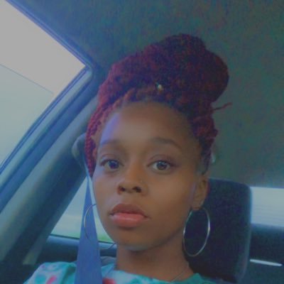 OddityHottie's profile picture. 02.01.20. 😇💙👣