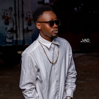 Xtrapee's profile picture. A rapper/Singer, Teacher and a Poet.