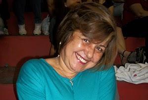 DEUS entrou em minha de uma maneira tão linda e especial que eu não sei mais viver sem ELE!!! Sou mais FELIZ por tê-lo como PAI!