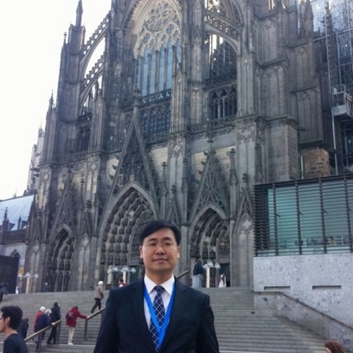 HomeDCS's profile picture. 하쿠나 마타타Hakuna Matata
긍정적 사고/즐거운생각/취미와 일/행복한사회/굿사이언스대표/수의사/휘문고79/학사장교20기/천주교/볼보S80미침/음악. 뮤지컬/기타연주 노래/선물세트,사은품생산/판매
http://t.co/he8me4pQuB