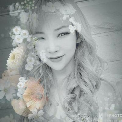 🦋 Bienvenue sur votre fanbase 🇨🇵 dédiée à Yechan membre du groupe @Pinkfantasy_kr sous l'agence de Mydoll Entertainment ~💙