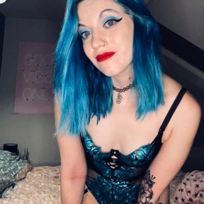 AmeliaLaurenx's profile picture. 