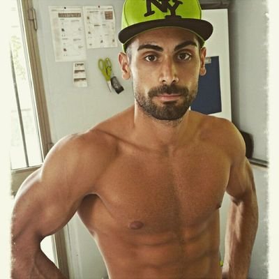 Personal Trainer
Recupero funzionale
Esperto in traumatologia e recupero funzionale dell'atleta infortunato.
Biotecnologie mediche.