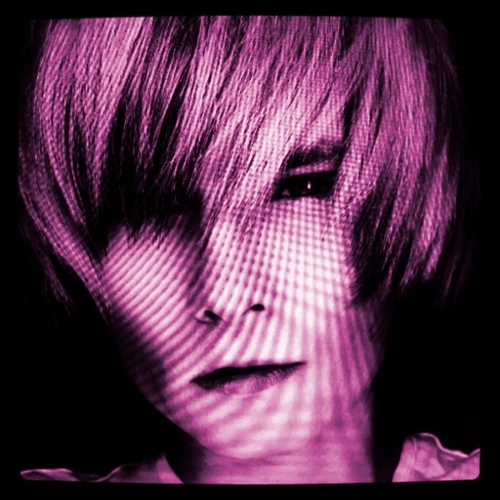 MrsJackE's profile picture. folge gerne allem und jedem was mit strify, 
dem ex sänger von cinema bizarre, zutun hat! ♥