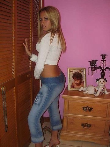 i like shopping, meeting new people, my kids are my world!