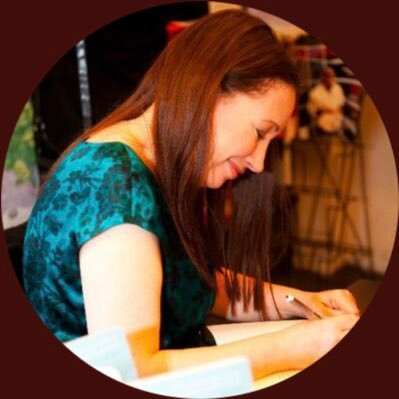 Editor of fiction. Author/ghostwriter of non-fiction. Lover of books & football. Overly fond of Lindt chocolate bunnies & gravy (not together). Northerner.