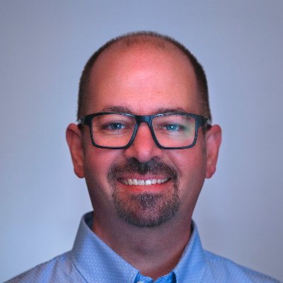Husband, dad of 2 girls and a boy, director of innovation and customer marketing @ Hypori - photographer, musician, creator
