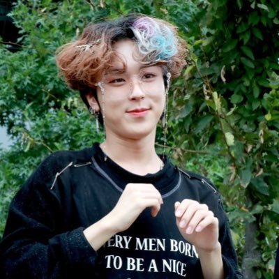 She/her - 21 Onewe world domination🌸 - Junhwan world domination 💜