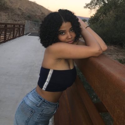 _faithworthen's profile picture. 