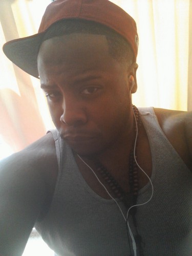 PaulieBlanco_'s profile picture. Legal Citizen... Contrary to popular belief, I'm NOT the realiest of them ALL! Singer|TechGeek|BadBoy|Hustler| all wrapped in a GYRO!