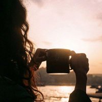 زَينب 🌊 (@zainabart_) 's Twitter Profile Photo