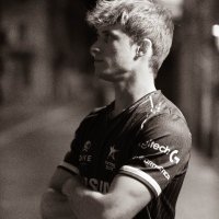 Piz (@pizfn2) 's Twitter Profile