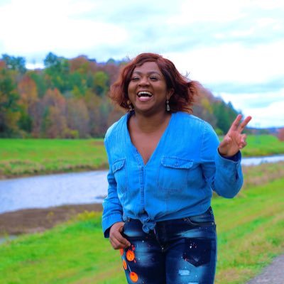P.R & Communications Manager: @mymindspark | #MediaArts #PhD Candidate: @ohiou |  #Comm4Dev Grad: @ohiou | #Journalism Grad: @daystaruni | 🇨🇲 to the World
