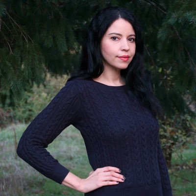 Savact's profile picture. Romance, Fantasy, and Science-Fiction Author 📖 Insta: @savynannah