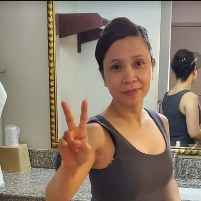 AlmaMaguire14's profile picture. 