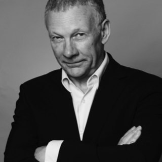 DavidV_T's profile picture. Songwriter, Talker, Film Director, searcher for the lost sock in the 'corridor of uncertainty'