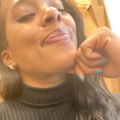 sholz88's profile picture. 