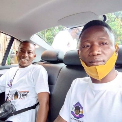 Jeune Activiste Béninois du droit des enfants-
Directeur du Centre d'Entraide et de Solidarité
Coordonnateur du programme #UNENFANTUNSOURIRE