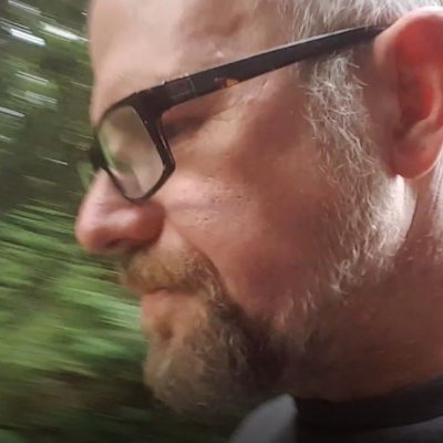 TheDeaconShow's profile picture. Asker of questions.