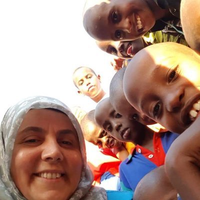 ARIHaticeBULUT's profile picture. OKUR, DİNLER, İZLER ve Fİ-SEBİLİLLAH ÇALIŞMAYI SEVER.