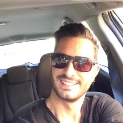 pardoalex89's profile picture. 
