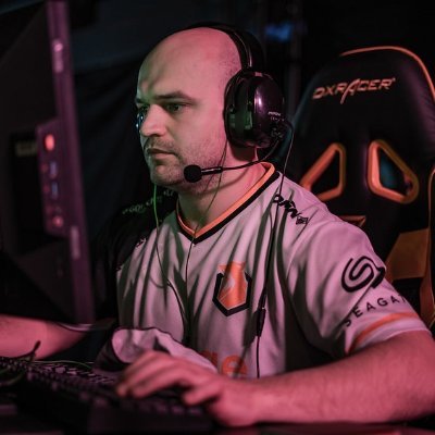 Former CoD4 champ, @PlayBattalion champ 🏆
Insta locking Jett for @BLUEJAYS_Sports Valorant