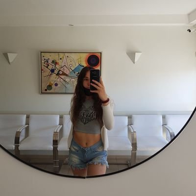 Snap y insta: Sofi_Muzzillo