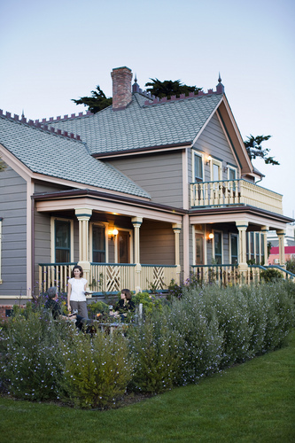 Inn & Restaurant in Cayucos, CA