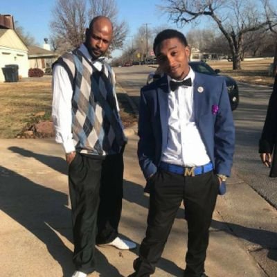 2 beautiful daughters
bitch its
GwallaGasGang.
single
Soufside y400
Big Bs
Whk77p whk16p