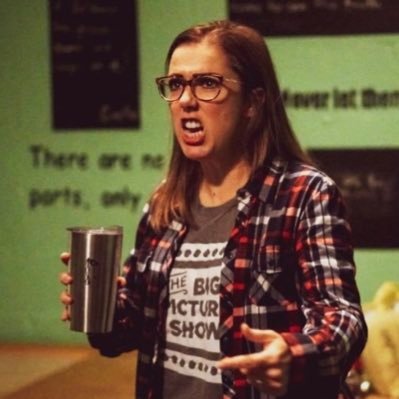 thenewjulie's profile picture. 