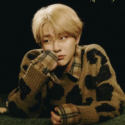 ( RP ) ╱ 1996. All parts of his body are god's fetching creatures. Successfully making everyone can't letting go of their view of him, Cho Seungyoun is the name