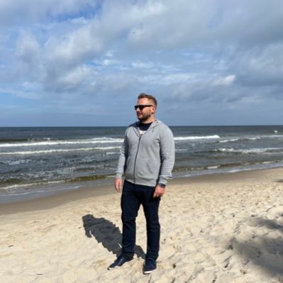 Solopreneur | Laravel · AI · Web Apps Currently working on: 👉 https://t.co/gl8VomCg3k – E-Mobility for Teams 👉 https://t.co/Id3p1zoRjr – AI Idea Feedback