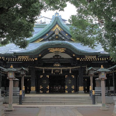 一陽来復御守・蟲封じ・神事高田馬場流鏑馬の穴八幡宮の公式Twitterです。
祭事等について、禰宜が発信させていただきます。
年中無休　朝９時～夕方５時まで(朱印は４時まで)
電話　03-3203-7212
東京メトロ東西線　早稲田駅徒歩５分

※ご質問等は、当社へ直接お電話でお問い合わせください。