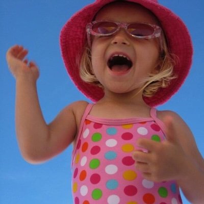 jomilkweed's profile picture. mother - teacher - cheerleader for underdogs - professional napper & binge eater