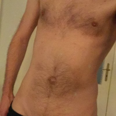 slimbln's profile picture. 18+ Content