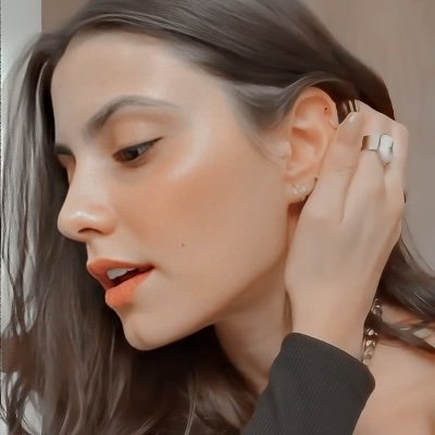 nicolerrosi's profile picture. living 🌈