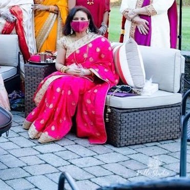 ChakdeNandi's profile picture. Passionate singer!! Working for a greater good. Connecting to all!