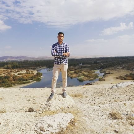 drmiladhzd's profile picture. 