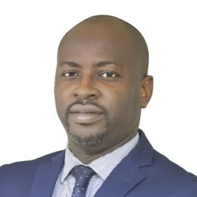 Homme politique
Président du Conseil d'Orientation du PROMISE,
Spécialiste en développement et coopération internationale