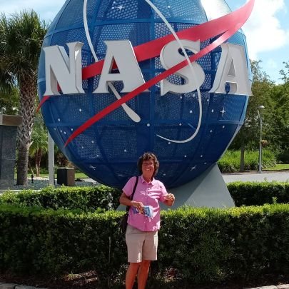 CindyMondo's profile picture. Live the life that's true to you!!