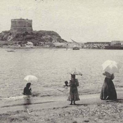 frances060406's profile picture. 