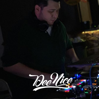 Club and Mobile DJ. 20 years plus of experience.