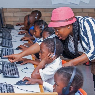 CSEdAfrica

Teaching and learning of computer science in African countries. #research #teaching #learning