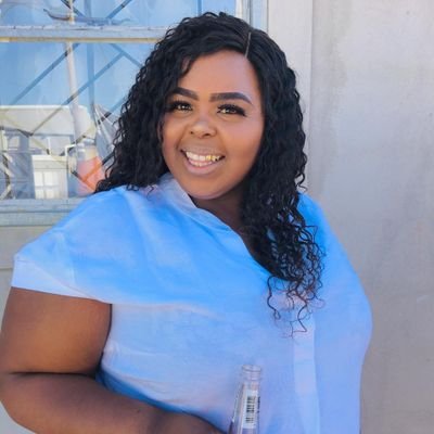 AsandaMrobo's profile picture. 