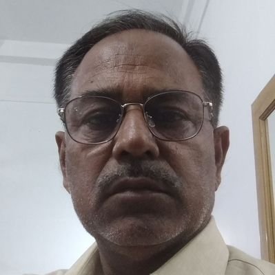 अध्यक्ष राज्य कर्मचारी संयुक्त परिषद जनपद शाखा महाराजगंज विभाग स्वास्थ्य पद नेत्र परीक्षण अधिकारी