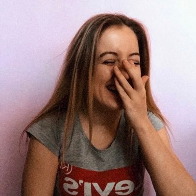 AdelBa13's profile picture. 1️⃣8️⃣ I would rather be in Seoul.