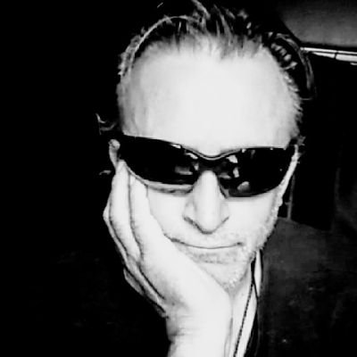 kuchomanplus's profile picture. Te invito a viajar, te invito a soñar, en mi vida hay soledad y en tus ojos poesía.